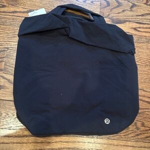 On My Level Bag, Black 19L